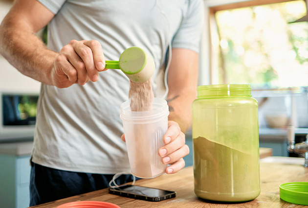 Do meal replacement shakes help you lose weight? - Health & Wellbeing